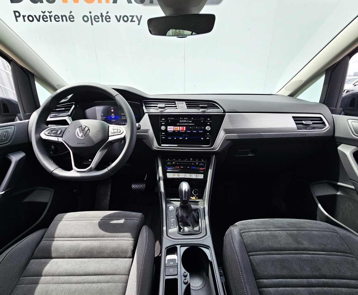 8-Vlastni-688c71b53978c.jpg