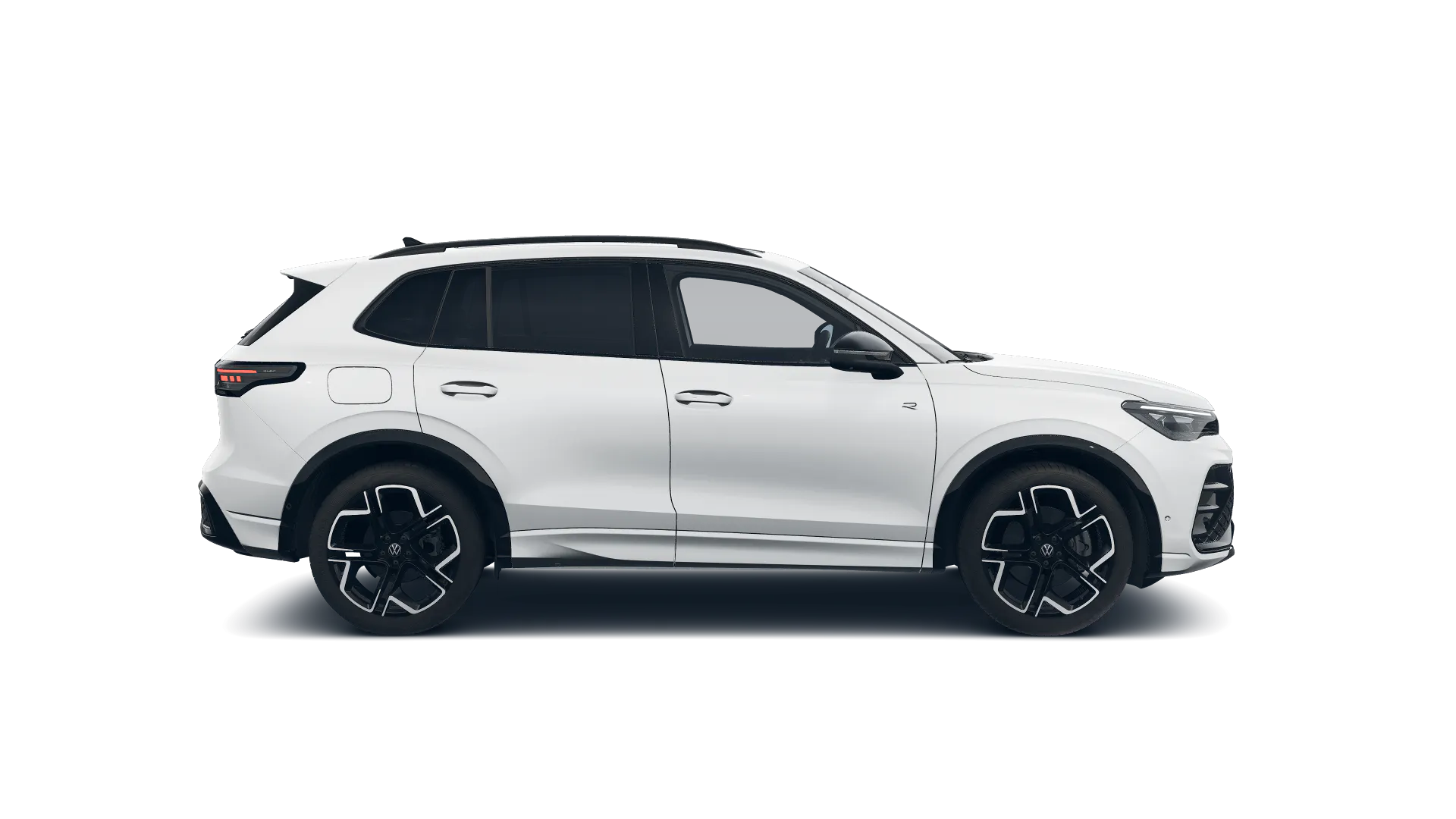 side-right-3-6a992cd804763.webp