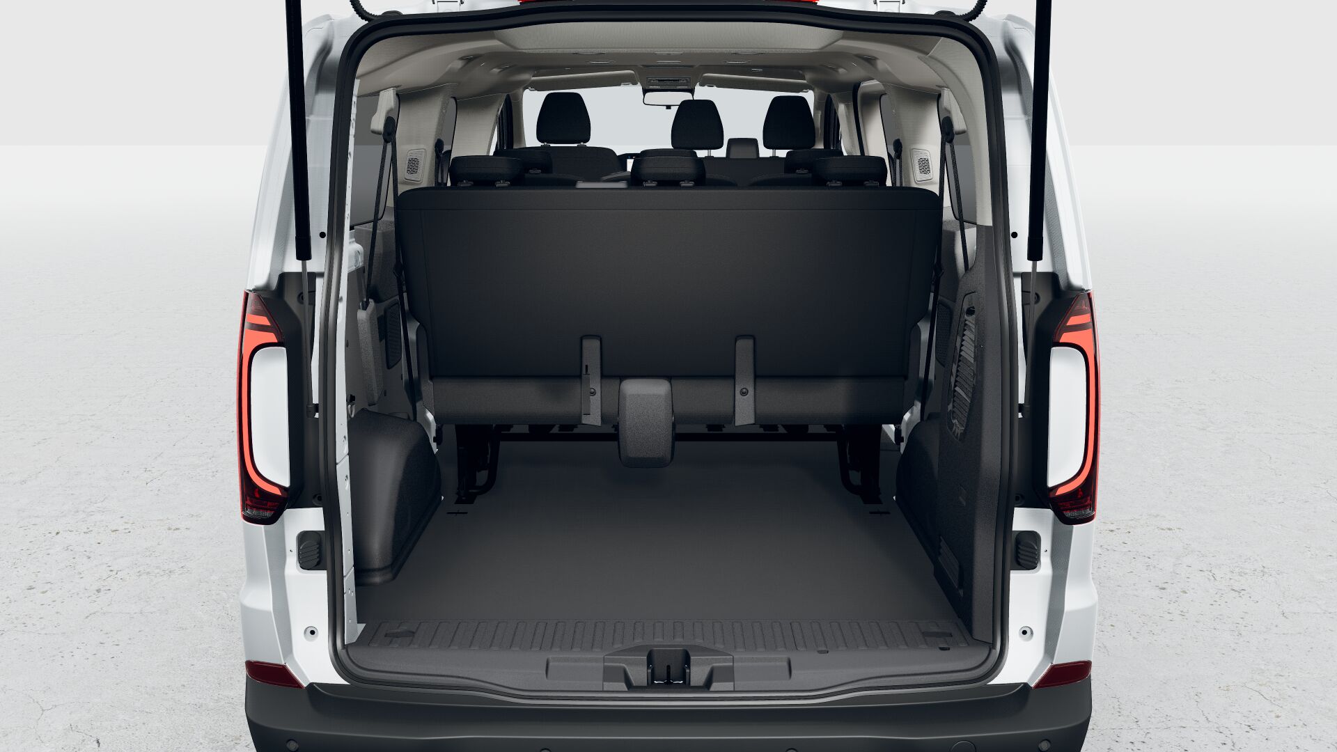trunk-21-688cd306b926c.jpg